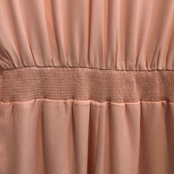 Blush romper - Picture 5 of 7